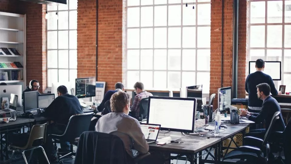 Как выбрать веб-студию в Артёме по кейсам