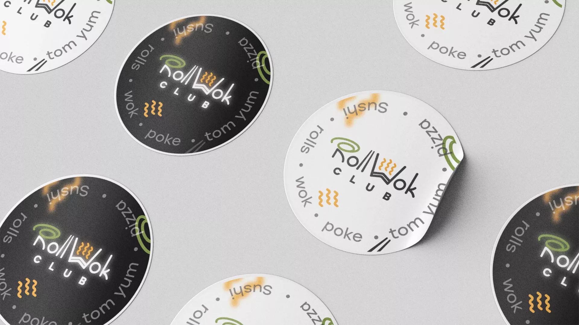 Разработка наклеек для суши-бара «Roll Wok Club» в Артёме